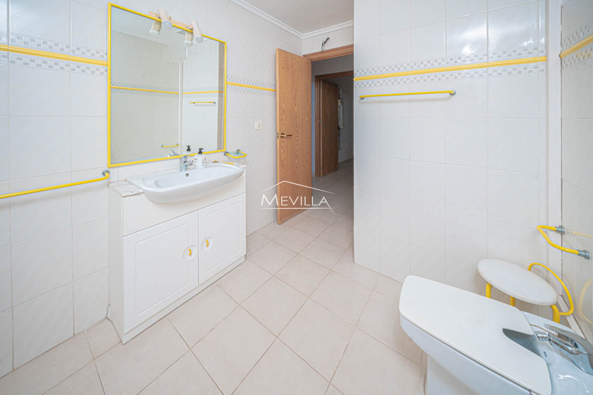 Reventas - Chalet / Villa - Orihuela Costa - Cabo Roig