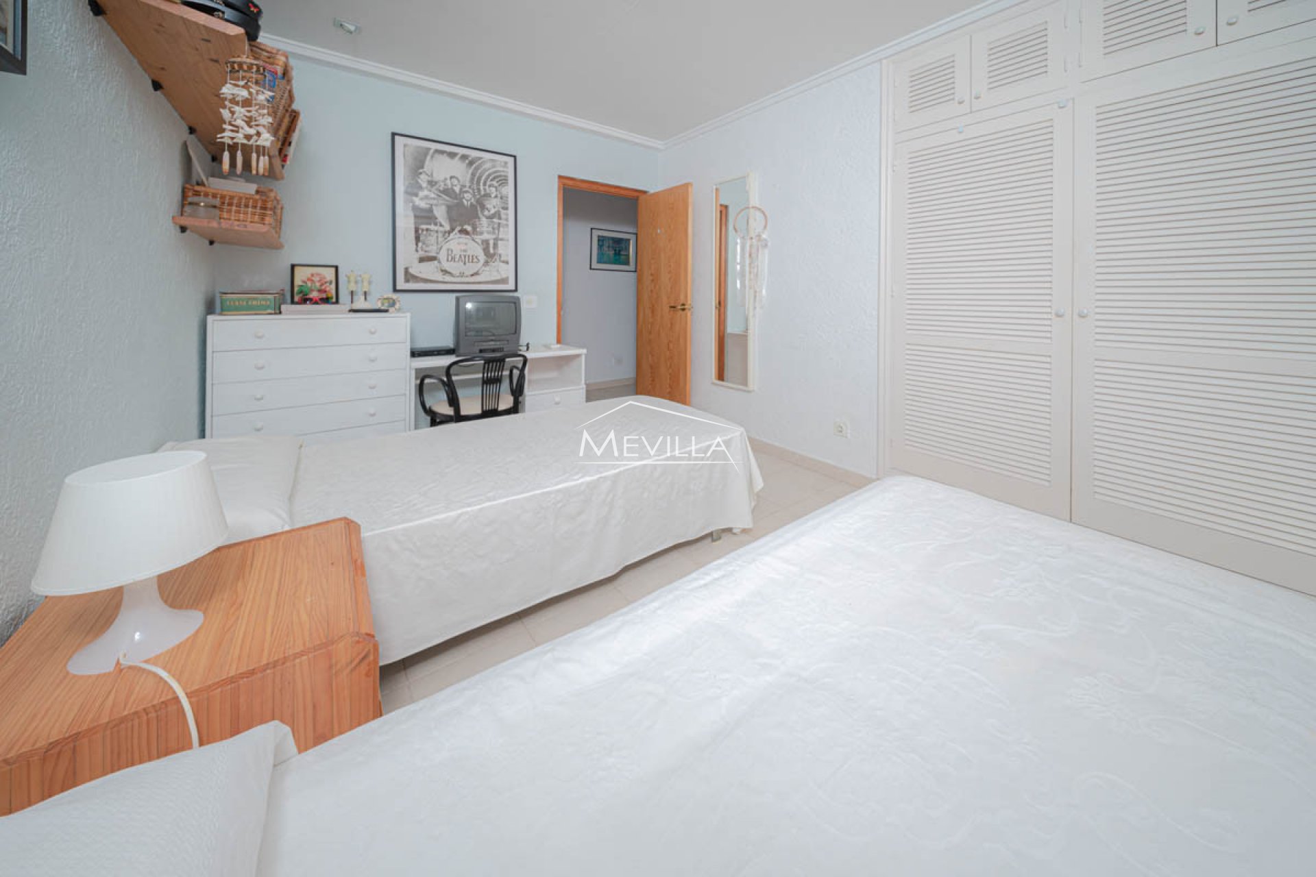 Reventas - Chalet / Villa - Orihuela Costa - Cabo Roig