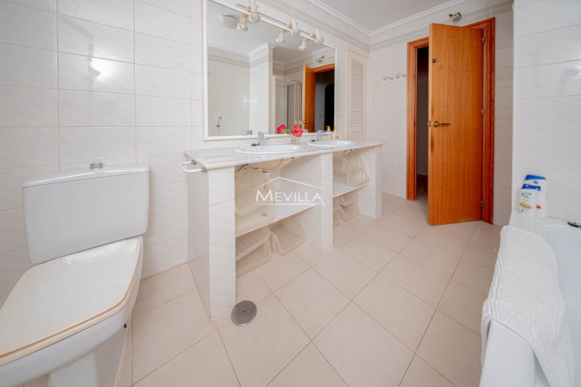 Reventas - Chalet / Villa - Orihuela Costa - Cabo Roig