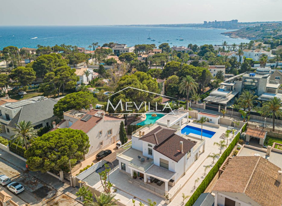 Reventas - Chalet / Villa - Orihuela Costa - Cabo Roig