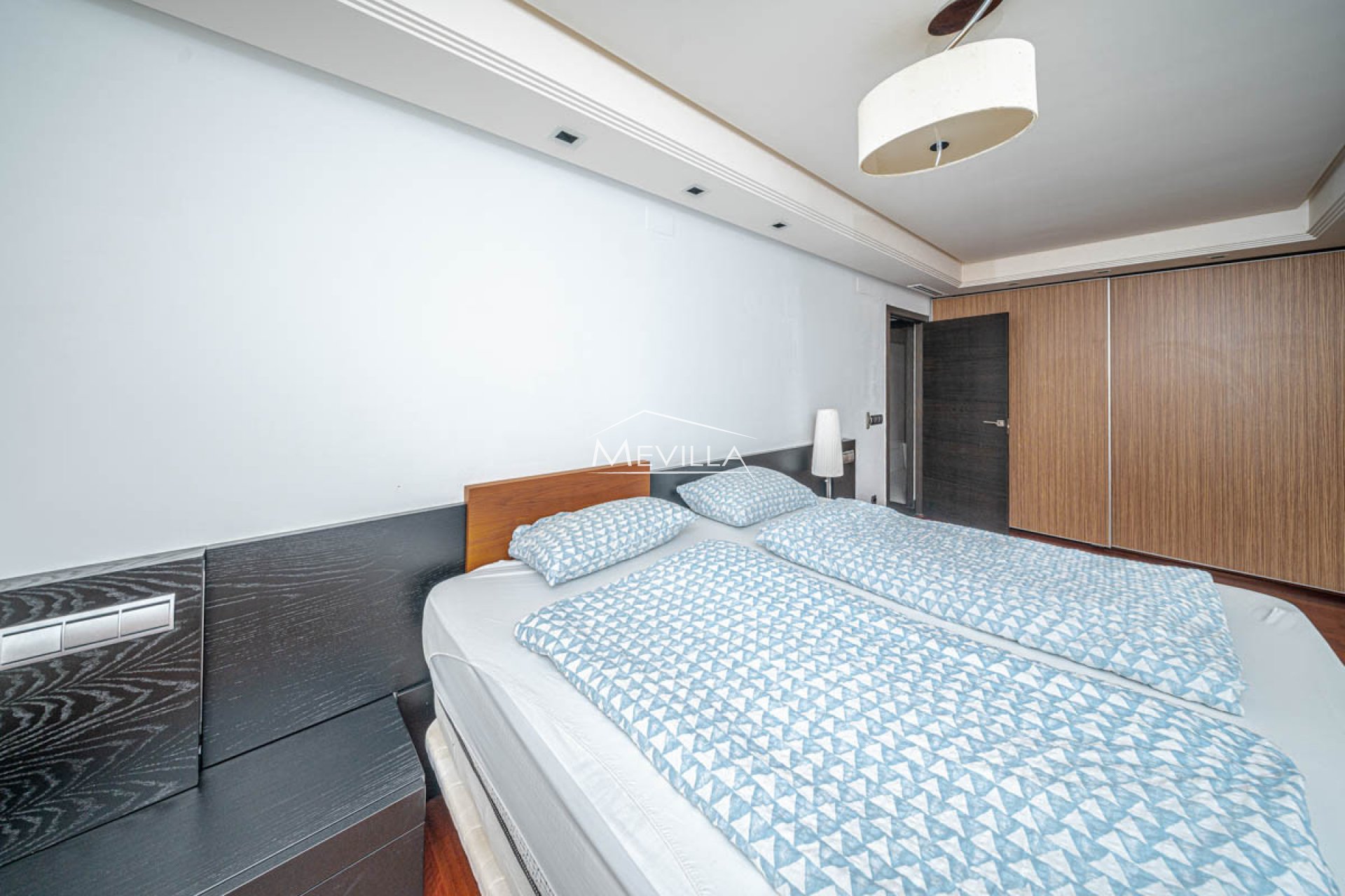 Reventas - Chalet / Villa - Orihuela Costa - Cabo Roig