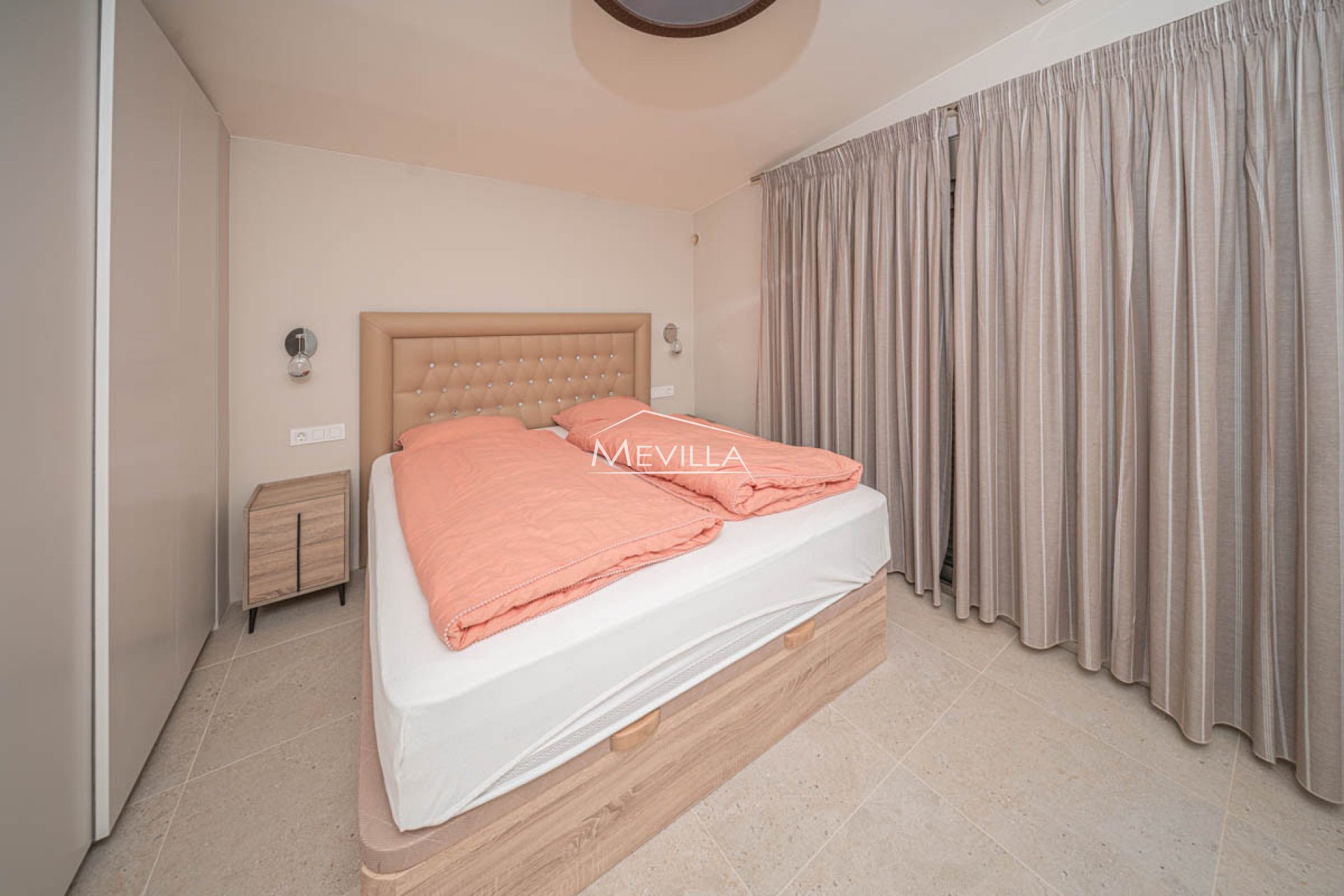 Reventas - Chalet / Villa - Orihuela Costa - Cabo Roig