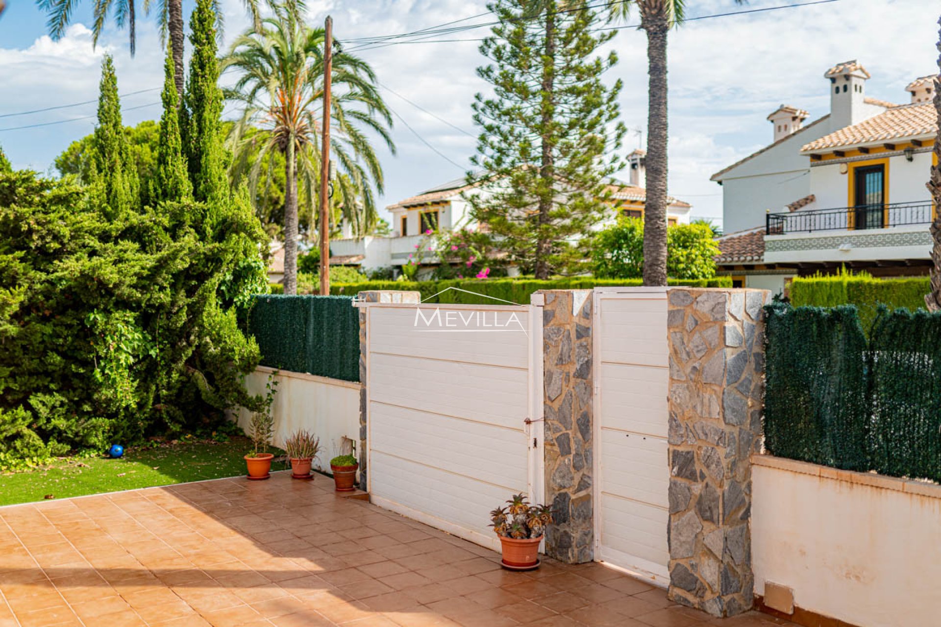 Reventas - Chalet / Villa - Orihuela Costa - Cabo Roig