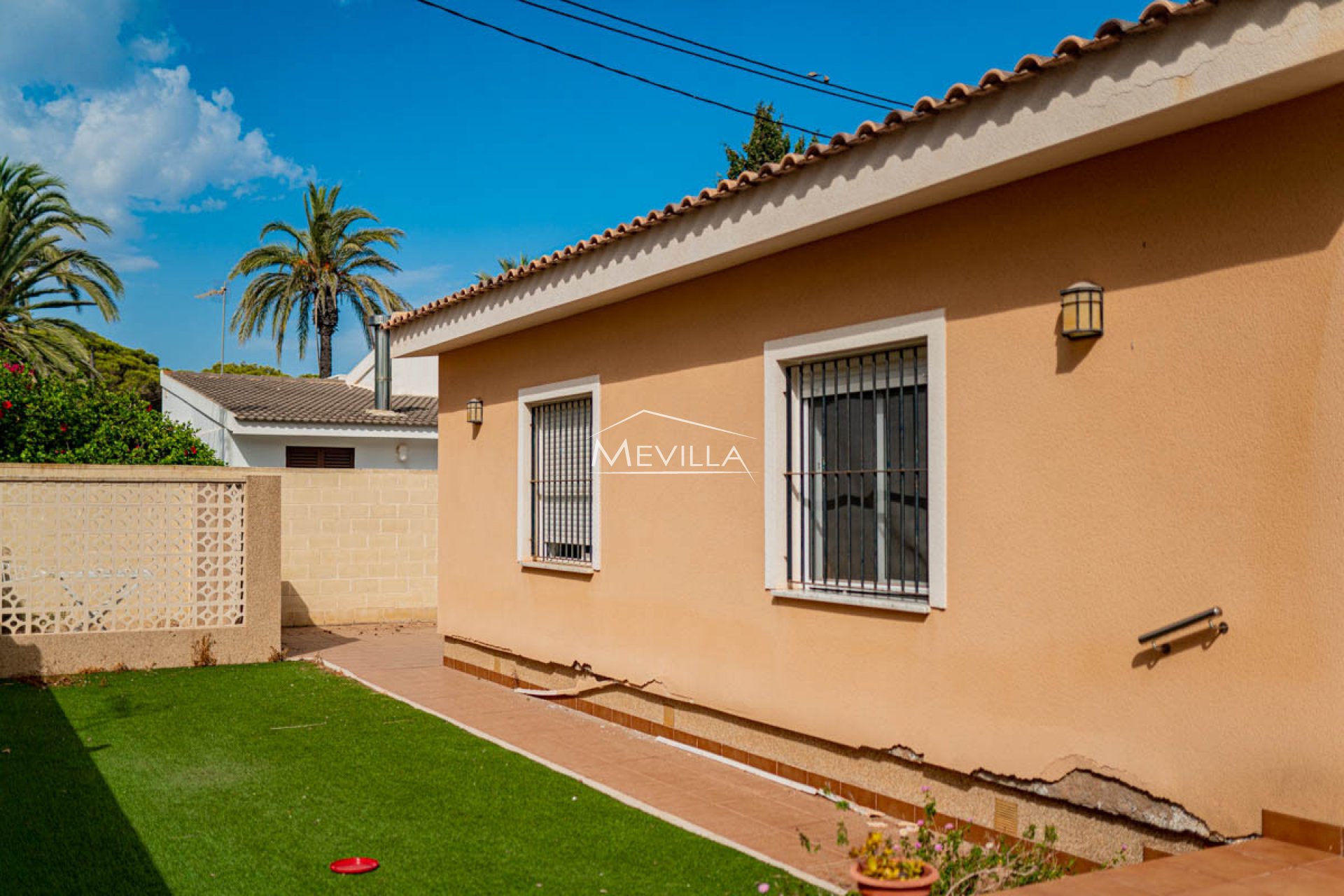 Reventas - Chalet / Villa - Orihuela Costa - Cabo Roig