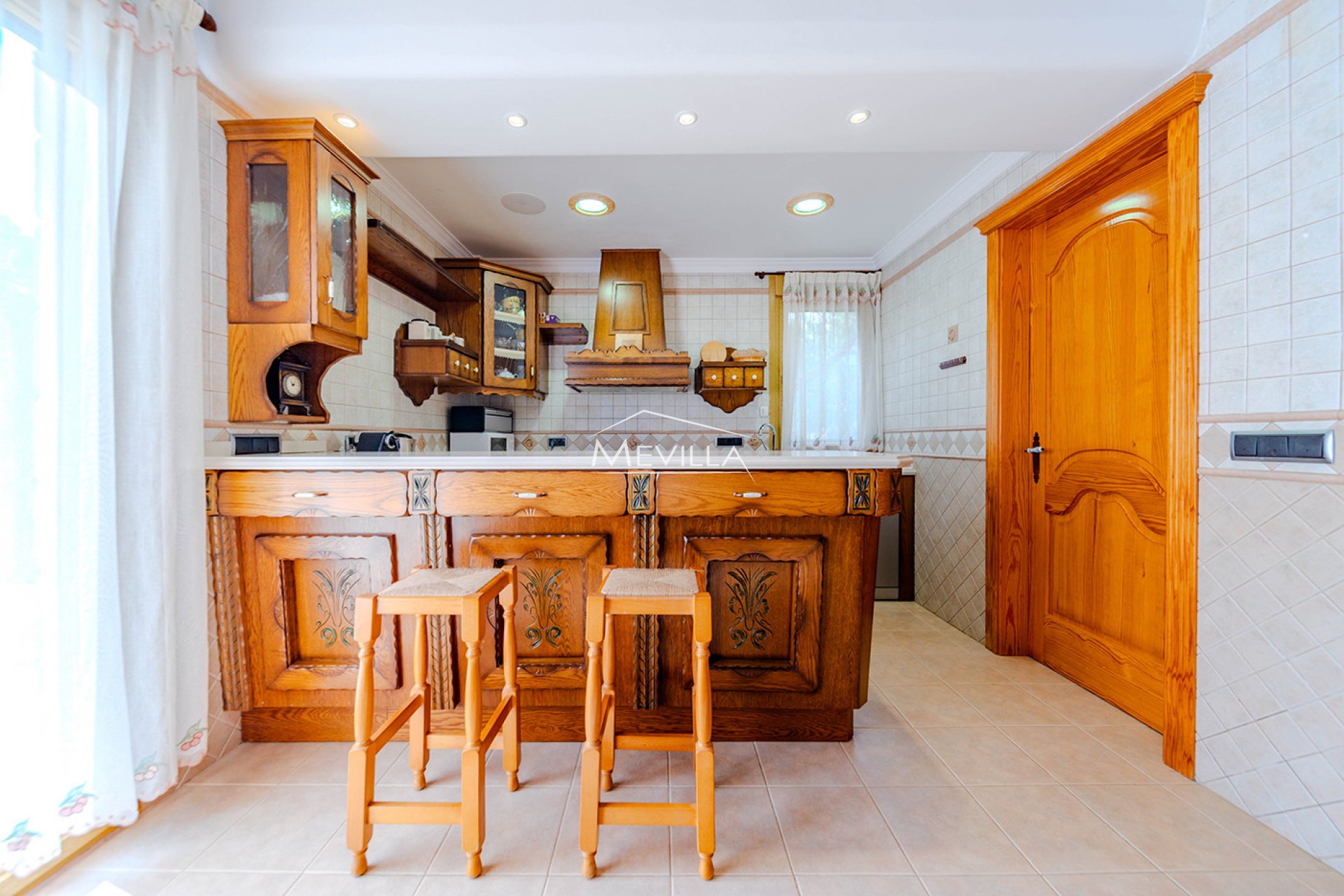 Reventas - Chalet / Villa - Orihuela Costa - Campoamor