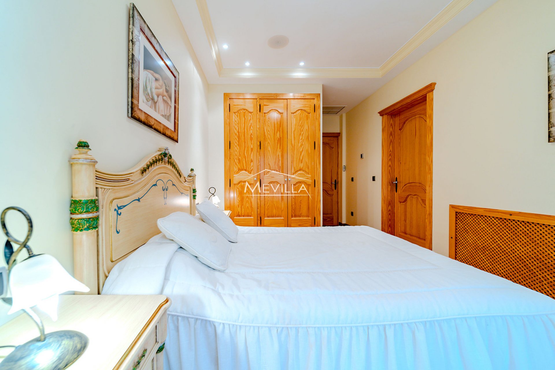 Reventas - Chalet / Villa - Orihuela Costa - Campoamor