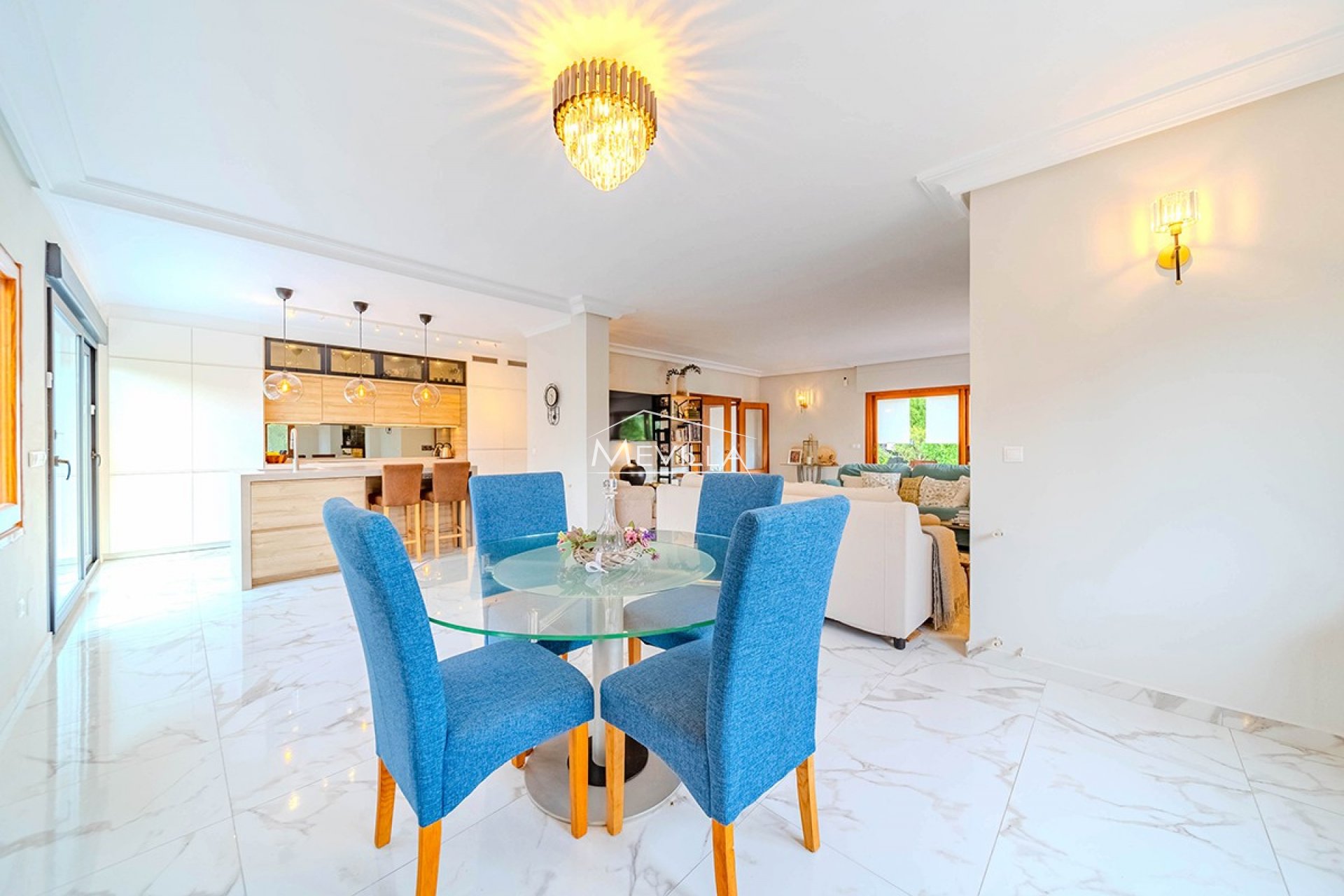 Reventas - Chalet / Villa - Orihuela Costa - Campoamor