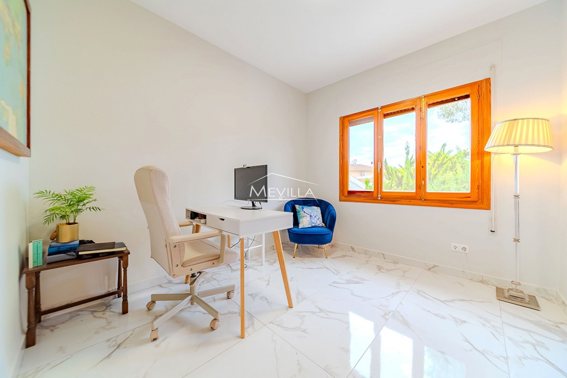 Reventas - Chalet / Villa - Orihuela Costa - Campoamor