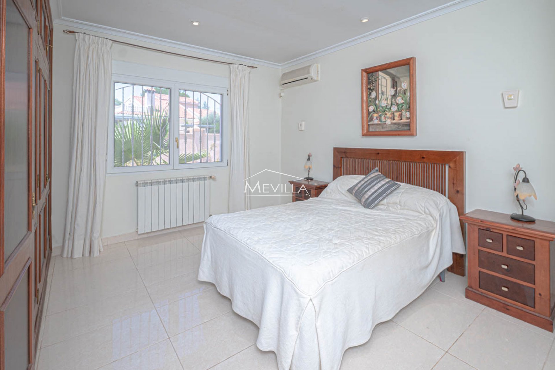 Reventas - Chalet / Villa - Orihuela Costa - Campoamor