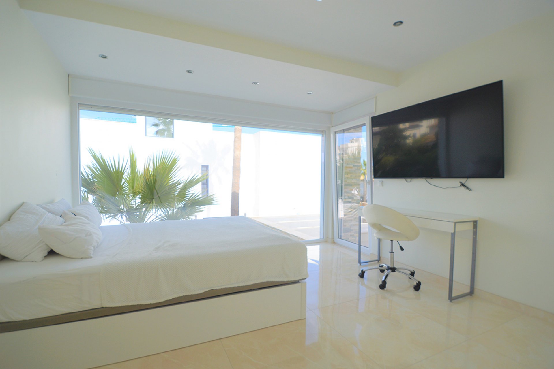 Reventas - Chalet / Villa - Orihuela Costa - La Zenia