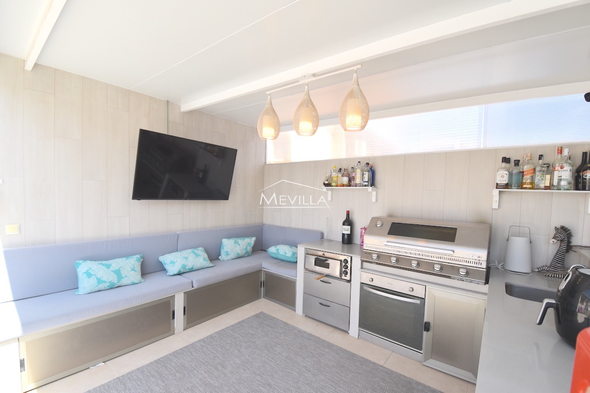 Reventas - Chalet / Villa - Orihuela Costa - La Zenia