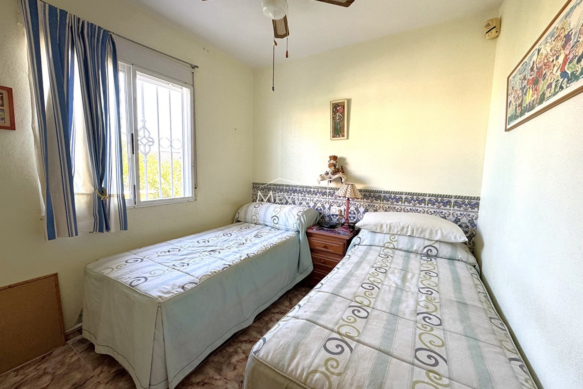 Reventas - Chalet / Villa - Orihuela Costa - La Zenia