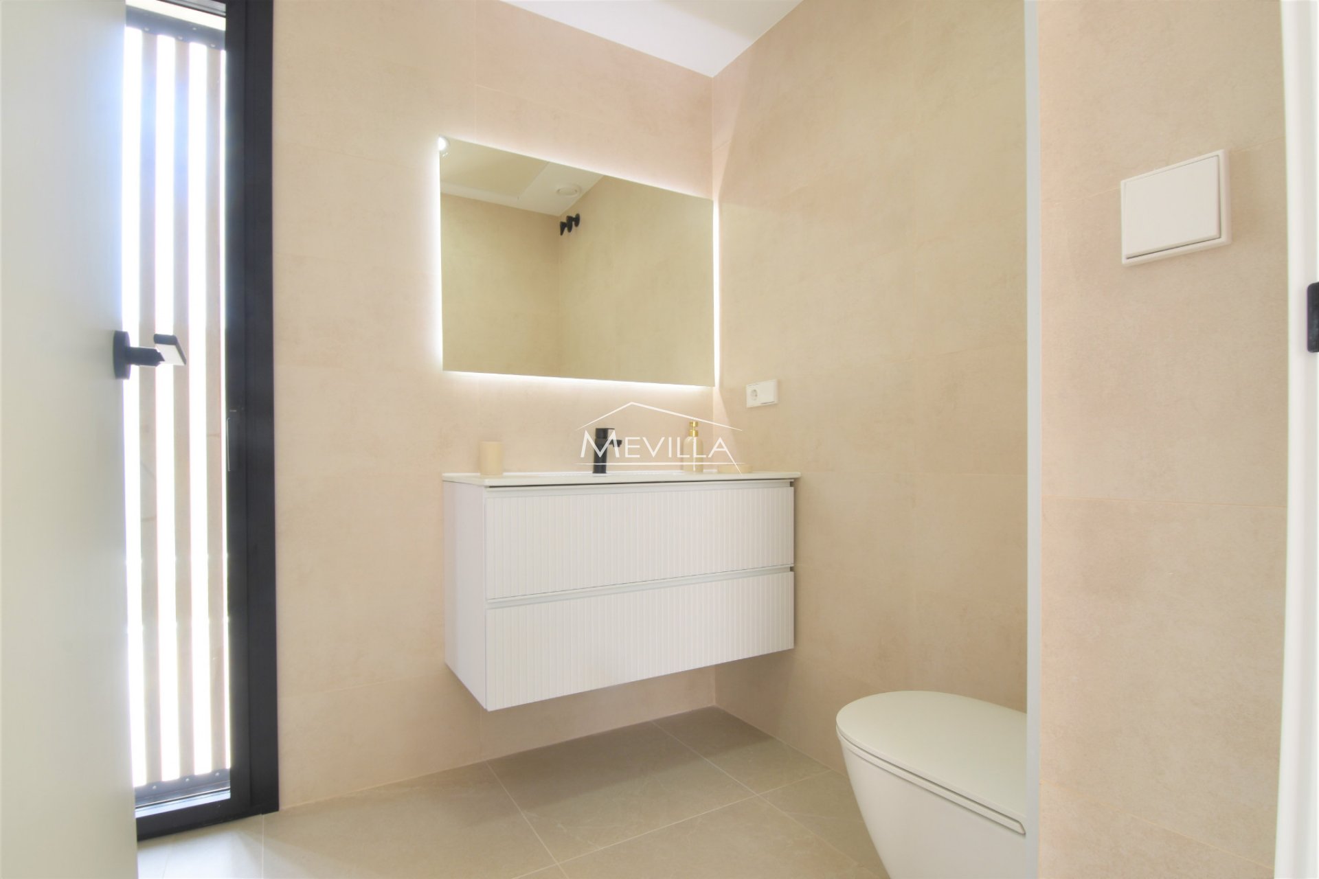 Reventas - Chalet / Villa - Orihuela Costa - Lomas de Cabo Roig