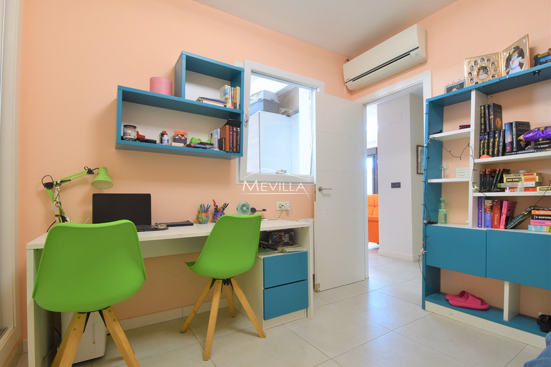 Reventas - Chalet / Villa - Orihuela Costa - Lomas de Cabo Roig