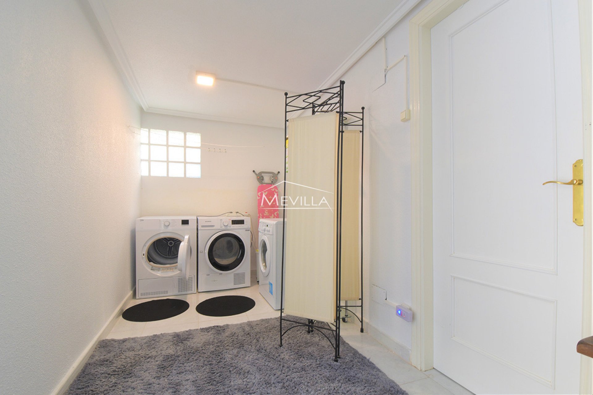 Reventas - Chalet / Villa - Orihuela Costa - Playa Flamenca