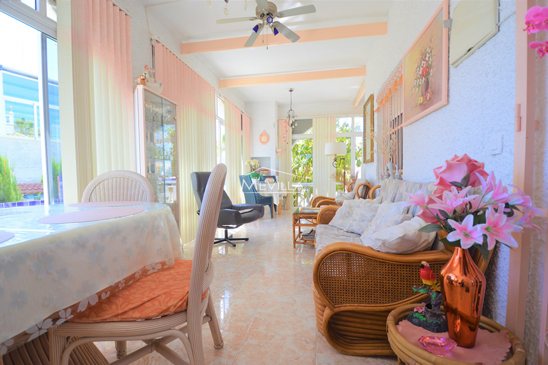 Reventas - Chalet / Villa - Orihuela Costa - Villamartin