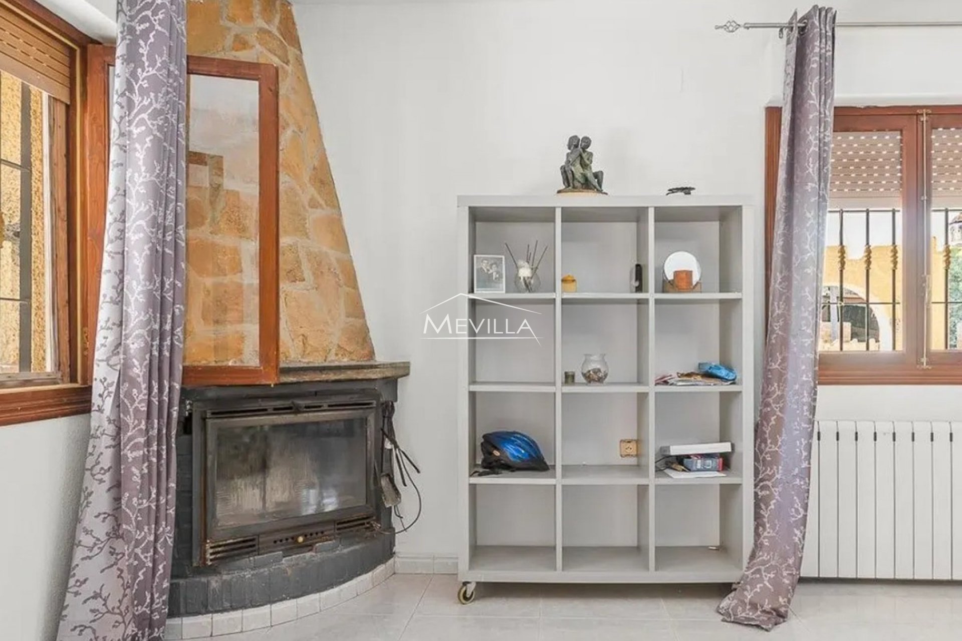 Reventas - Chalet / Villa - Orihuela Costa - Villamartin