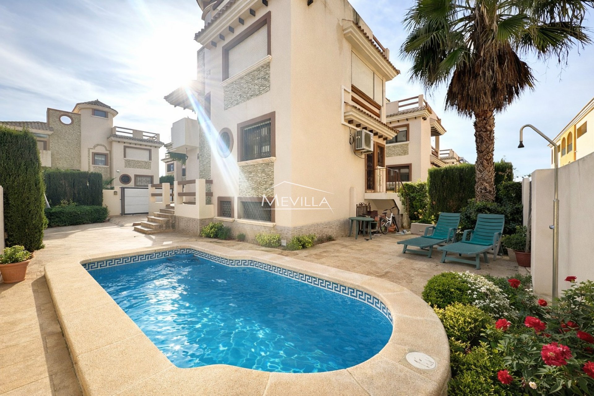 Reventas - Chalet / Villa - Orihuela Costa - Villamartin