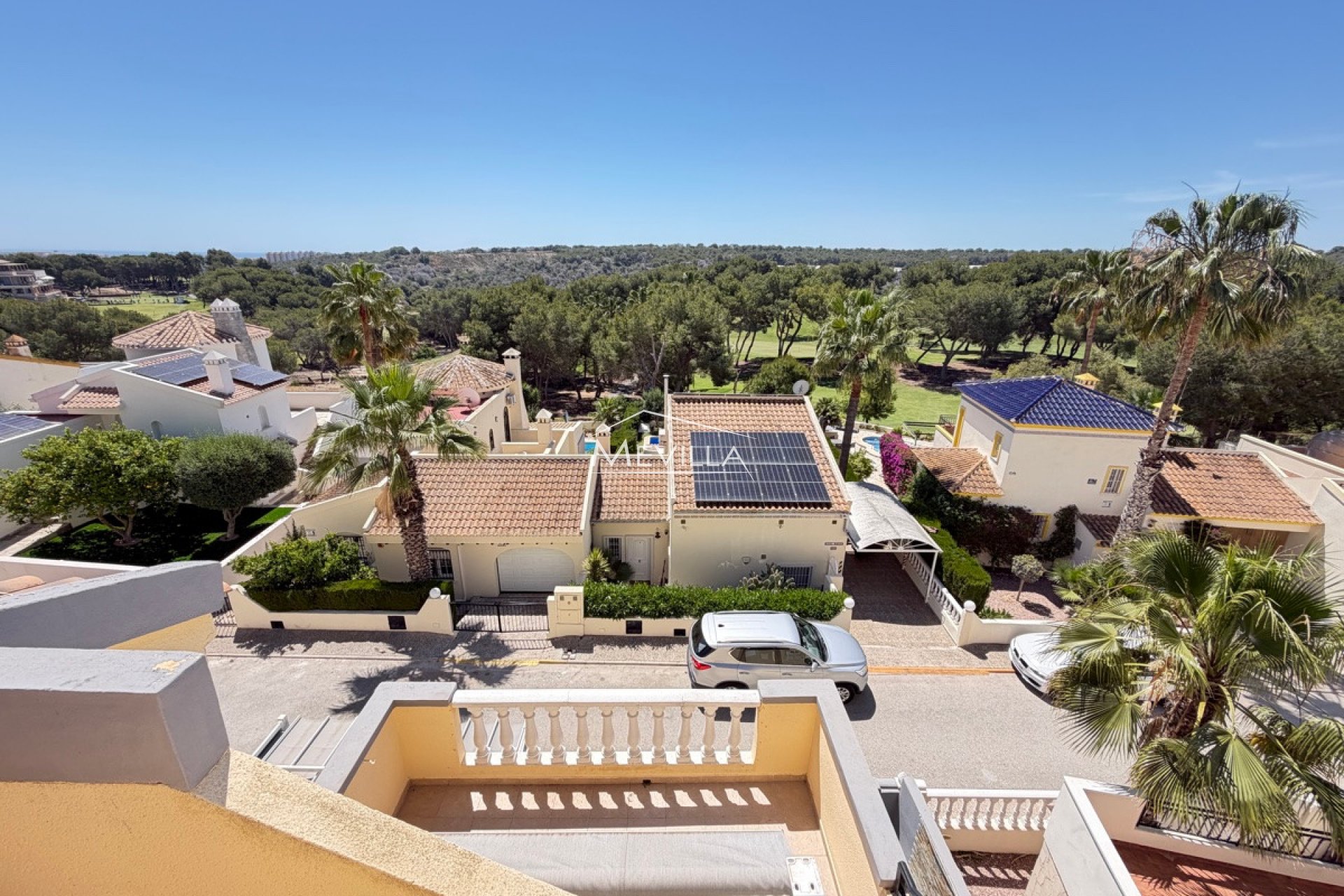 Reventas - Chalet / Villa - Orihuela Costa - Villamartin