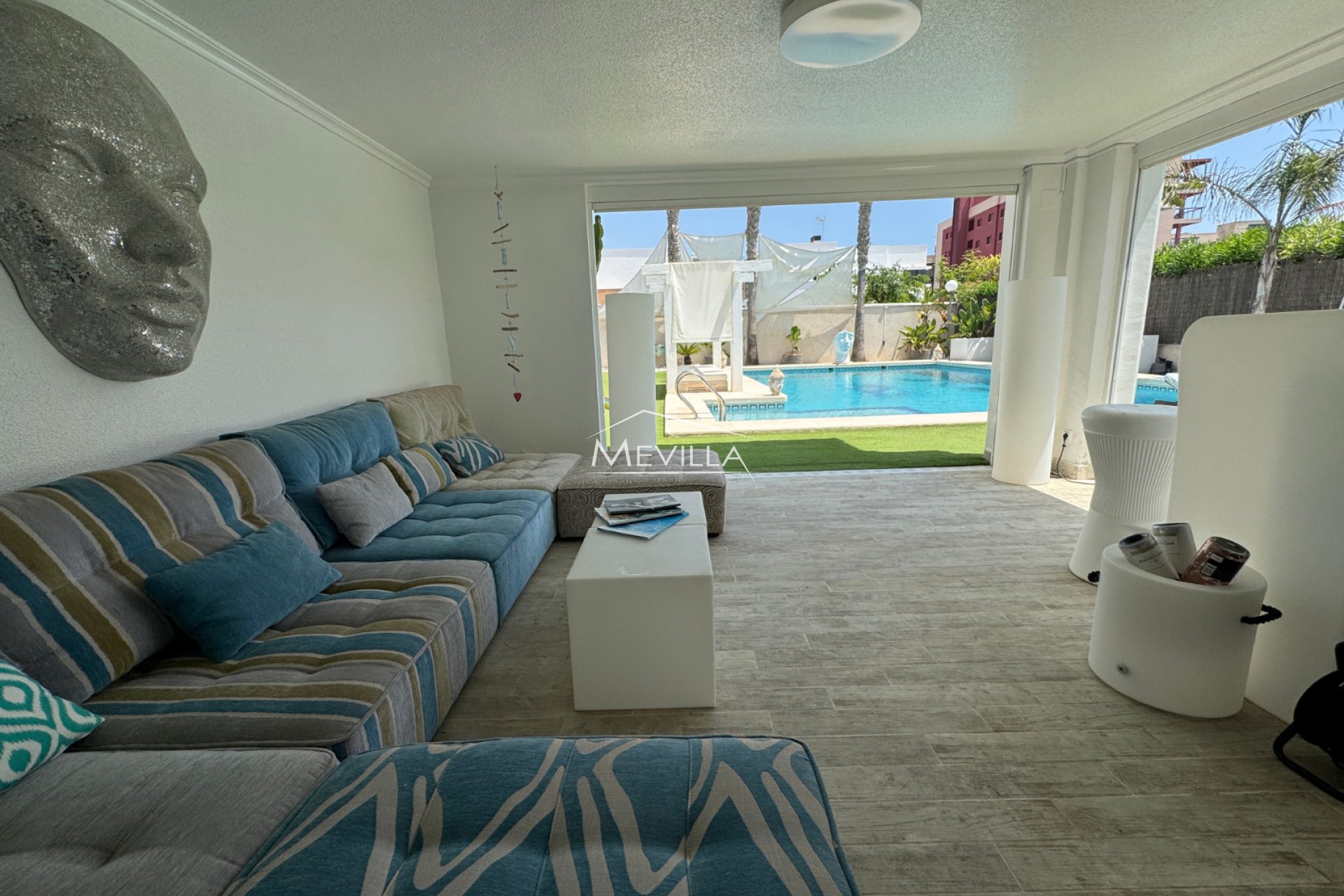 Reventas - Chalet / Villa - Orihuela