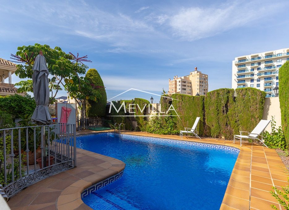 Reventas - Chalet / Villa - Torrevieja - La Veleta