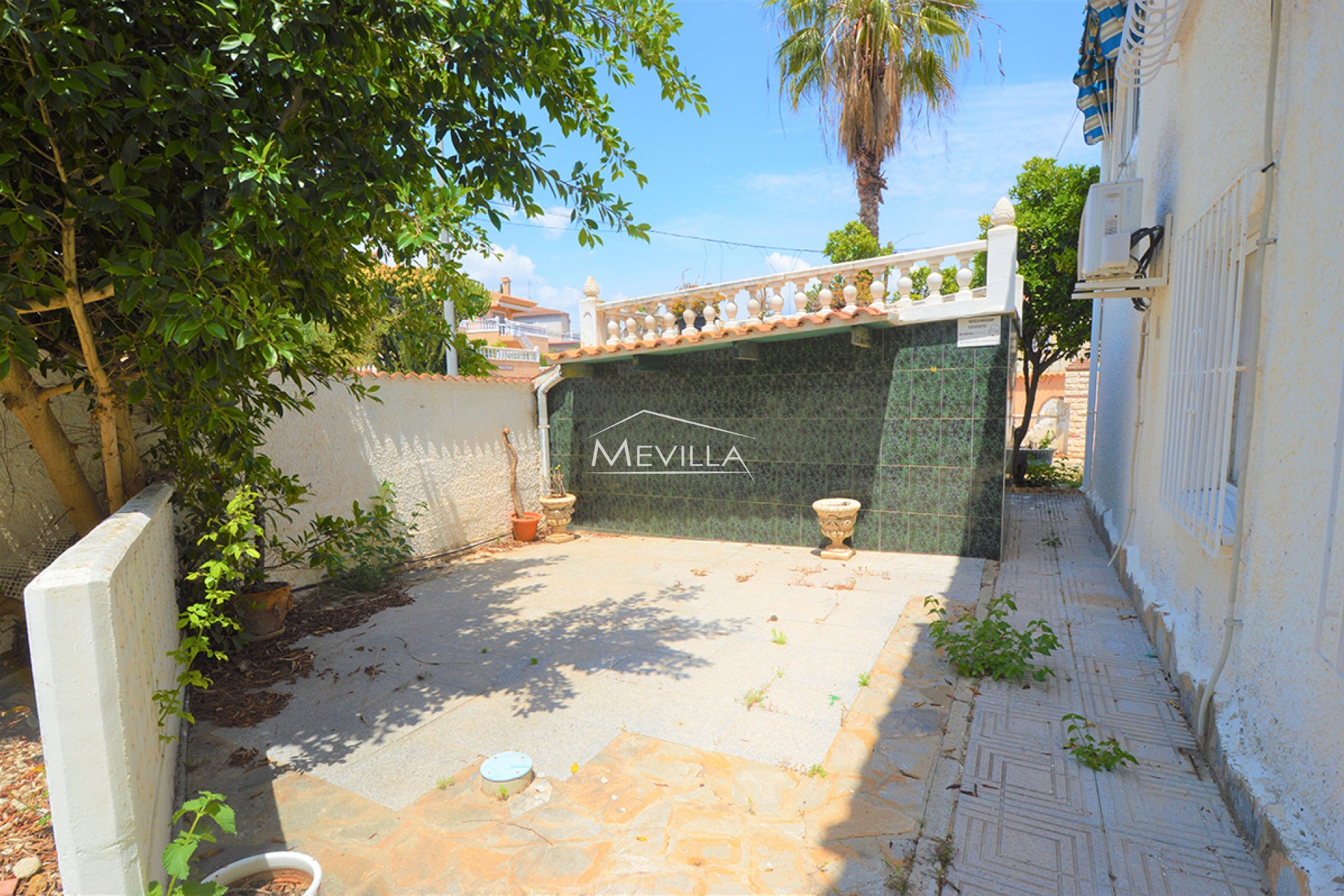 Reventas - Chalet / Villa - Torrevieja - Los Altos
