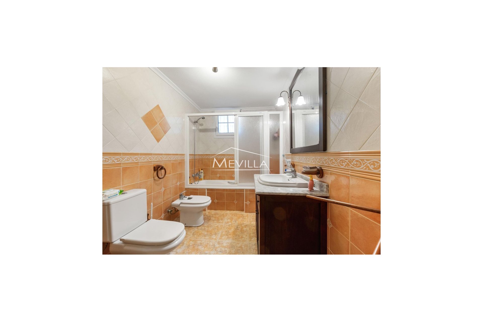 Reventas - Chalet / Villa - Torrevieja - Los Balcones