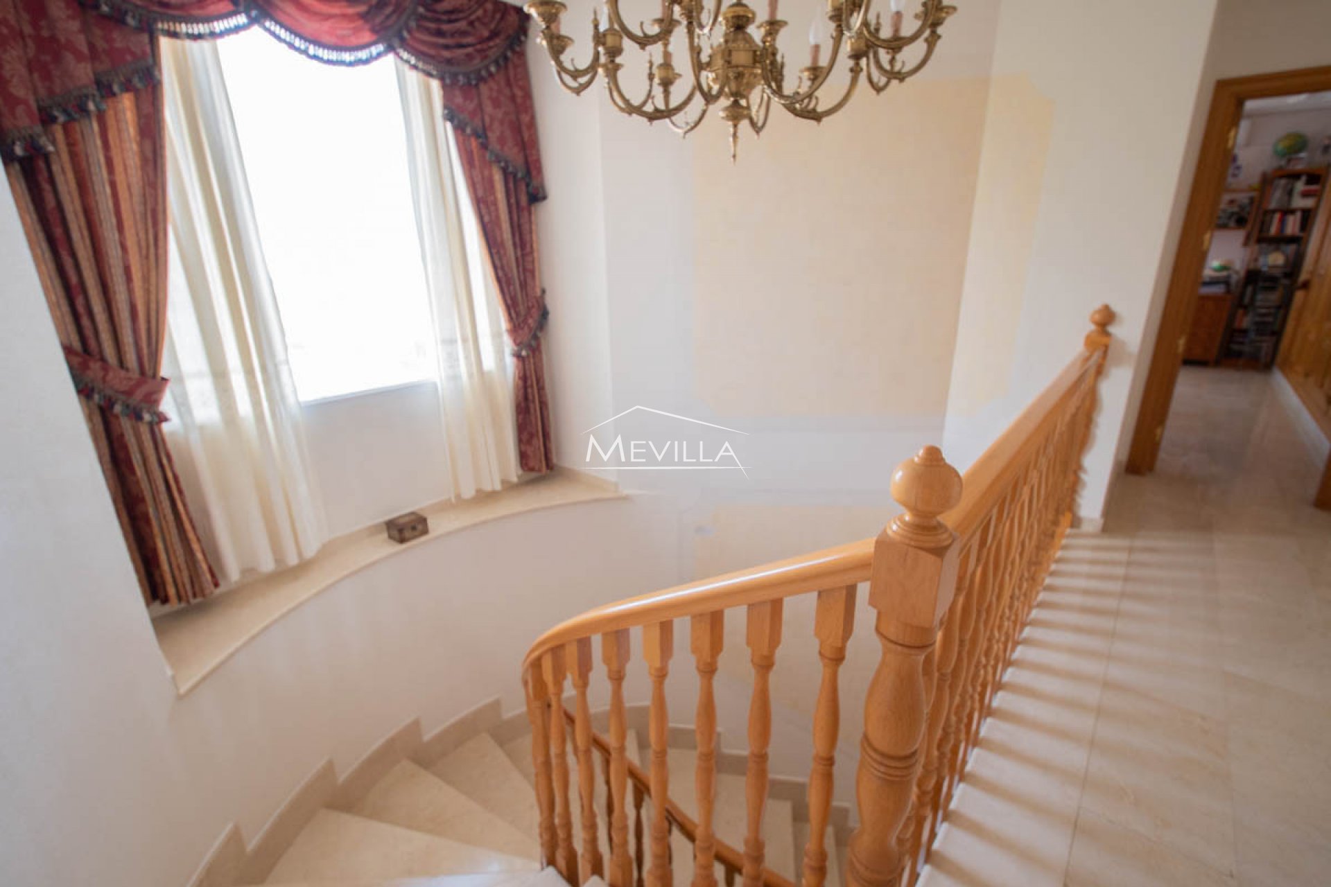Reventas - Chalet / Villa - Torrevieja - Los Balcones
