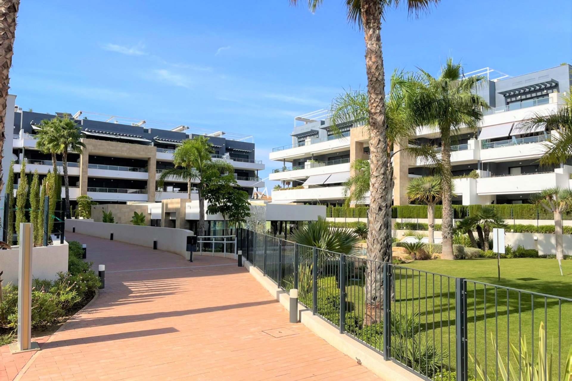 Reventas - Piso / Apartamento - Orihuela Costa - Playa Flamenca