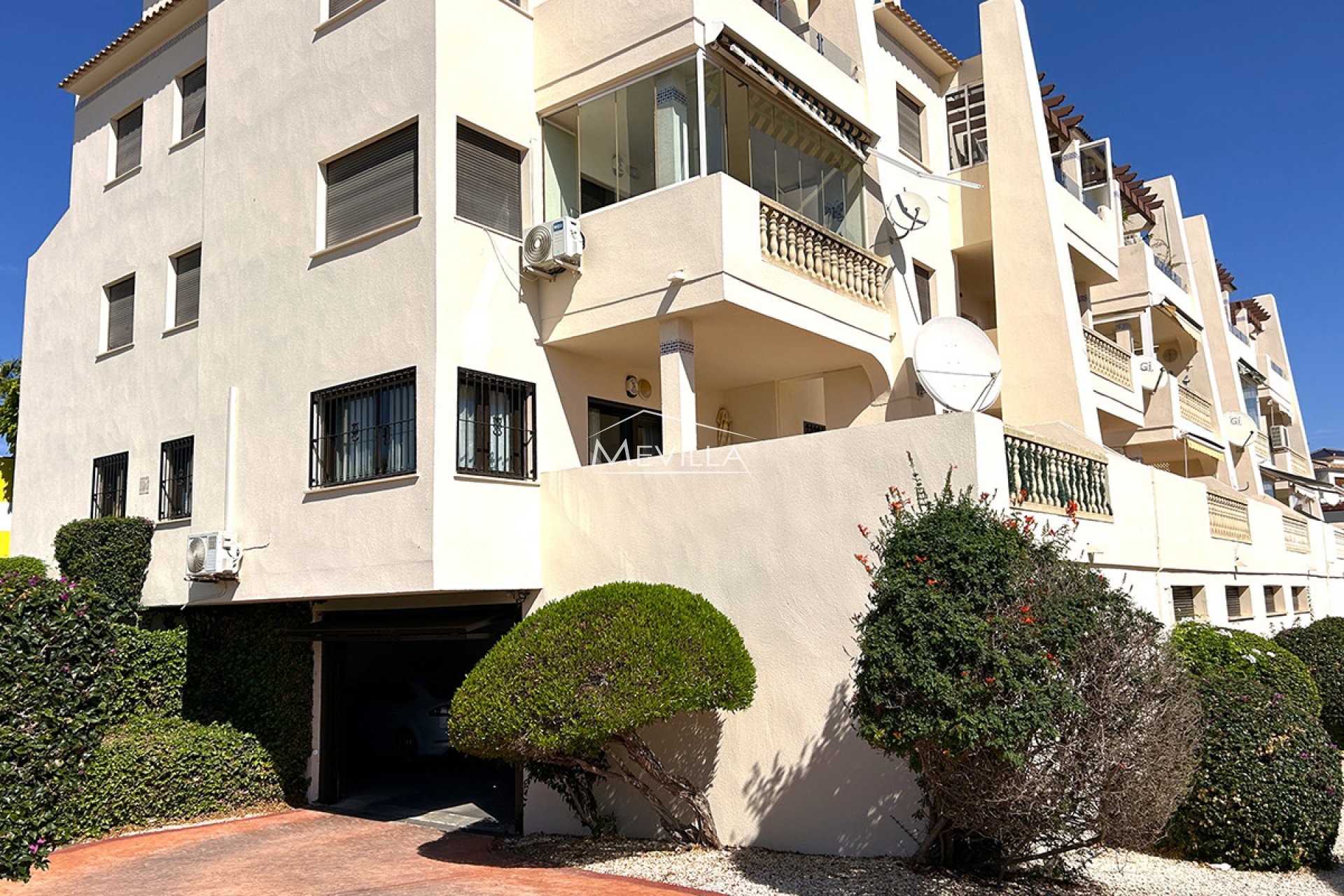 Reventas - Piso / Apartamento - Orihuela Costa - Villamartin
