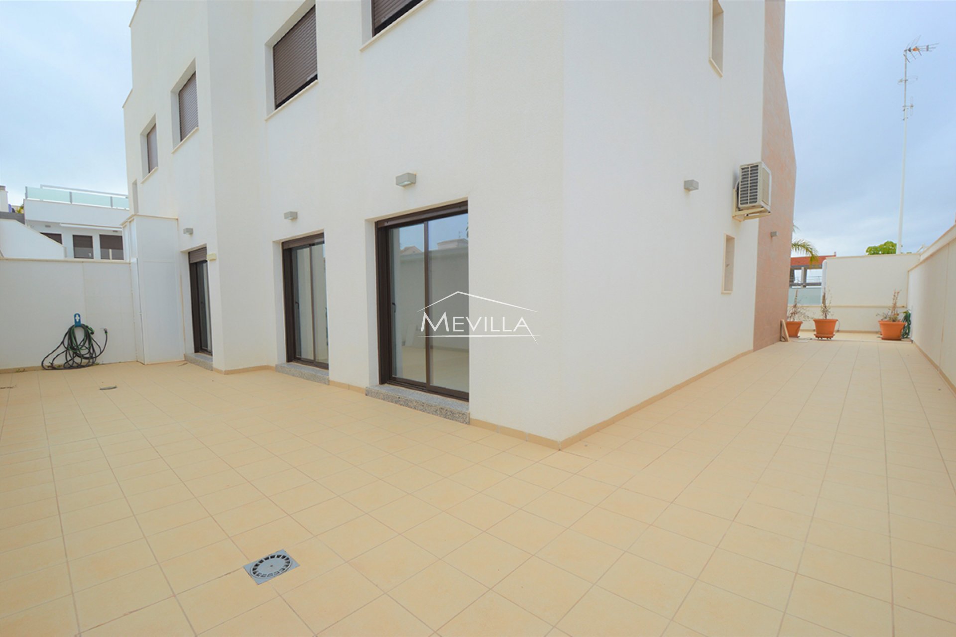Reventas - Piso / Apartamento - Pilar de la Horadada