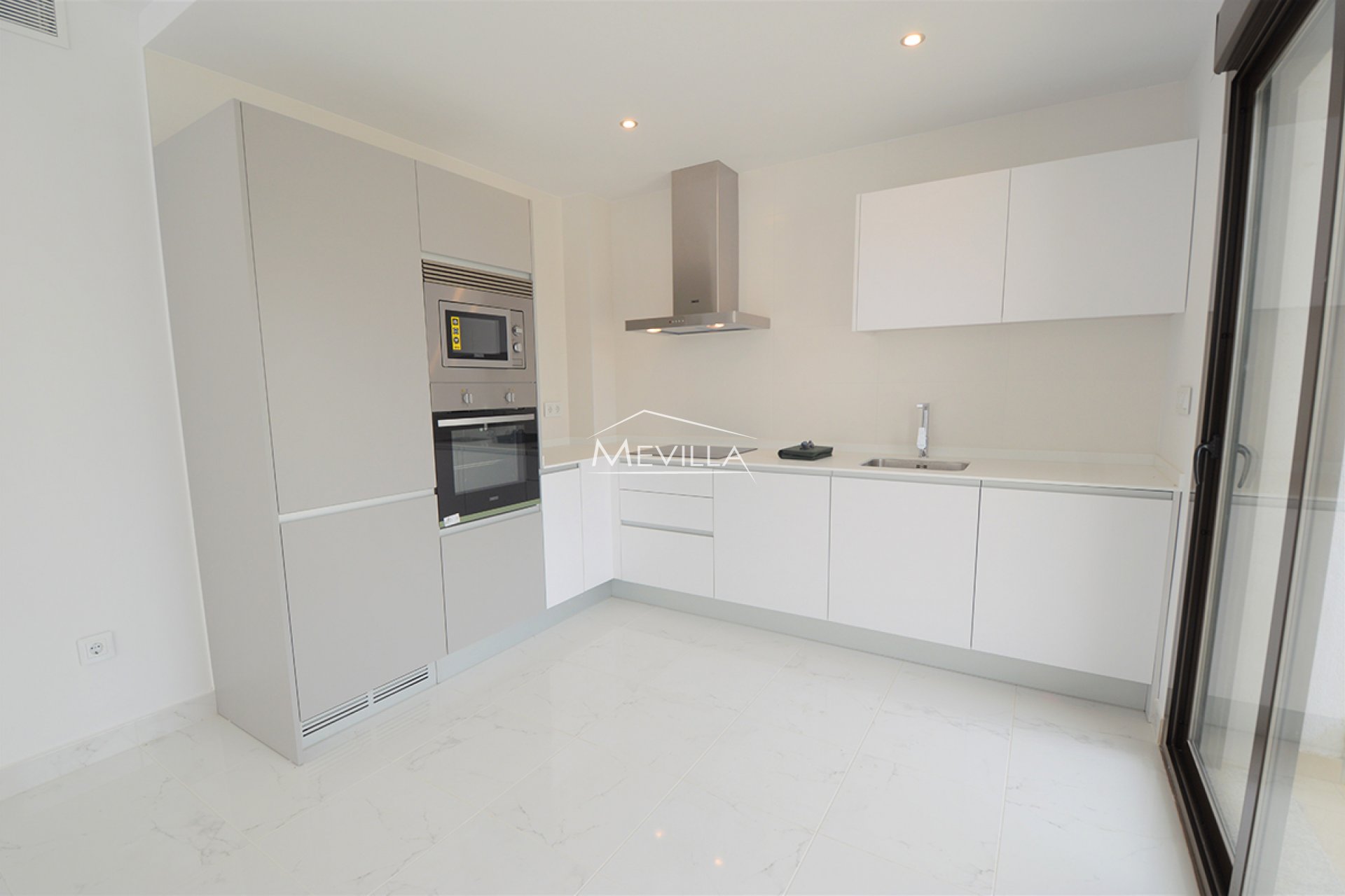 Reventas - Piso / Apartamento - Pilar de la Horadada