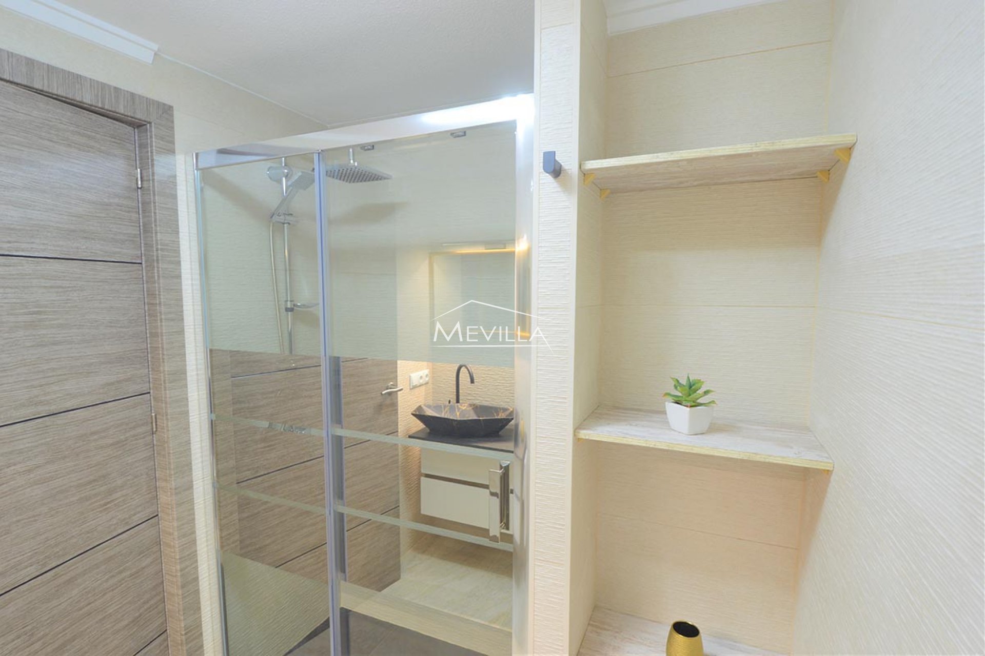 Reventas - Piso / Apartamento - Torrevieja
