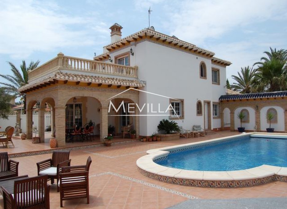 Reventes - Villa - Orihuela Costa - Cabo Roig