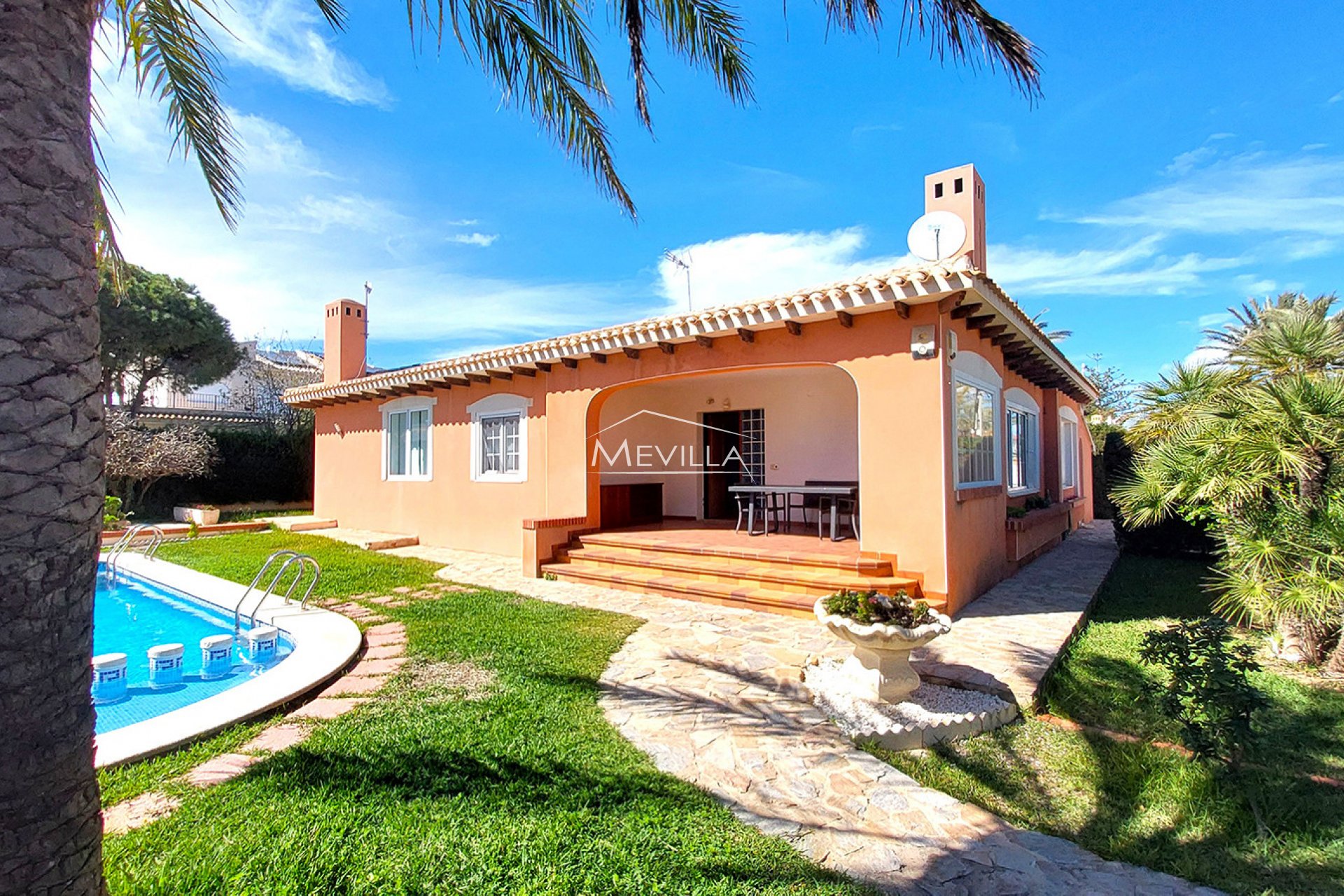 Reventes - Villa - Orihuela Costa - Cabo Roig