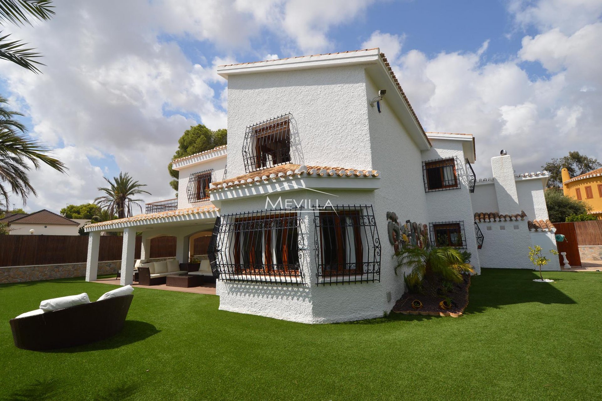 Reventes - Villa - Orihuela Costa - Campoamor