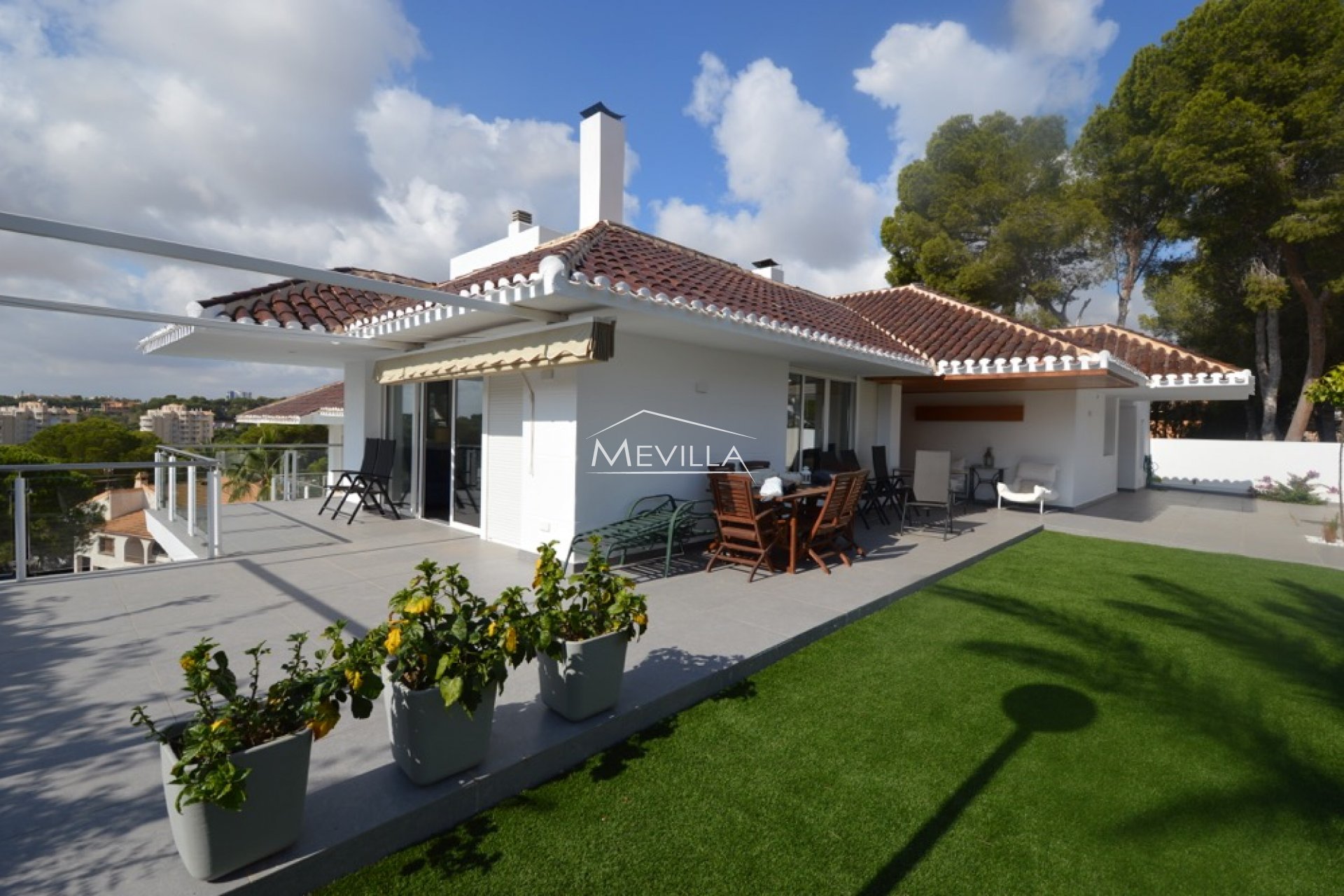 Reventes - Villa - Orihuela Costa - Campoamor