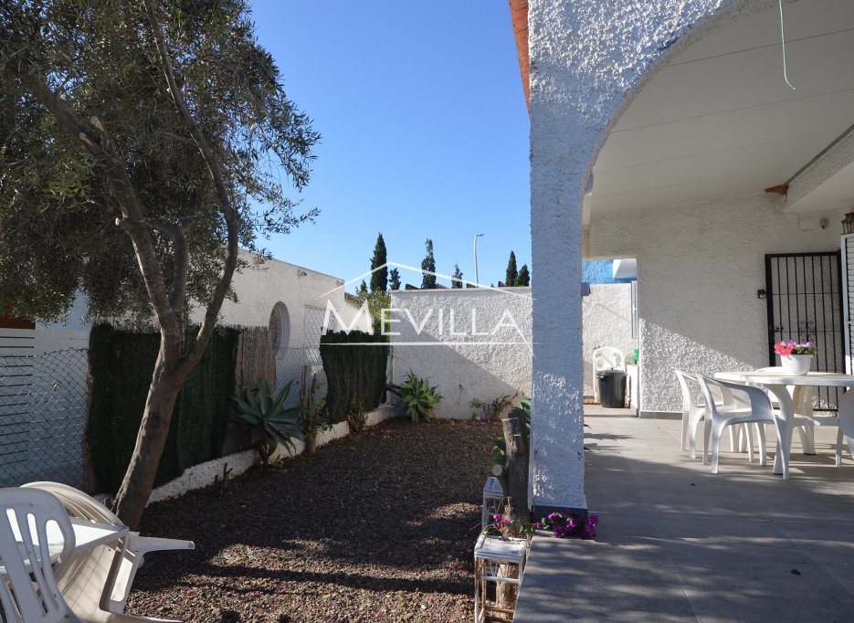 Reventes - Villa - Orihuela Costa - Campoamor