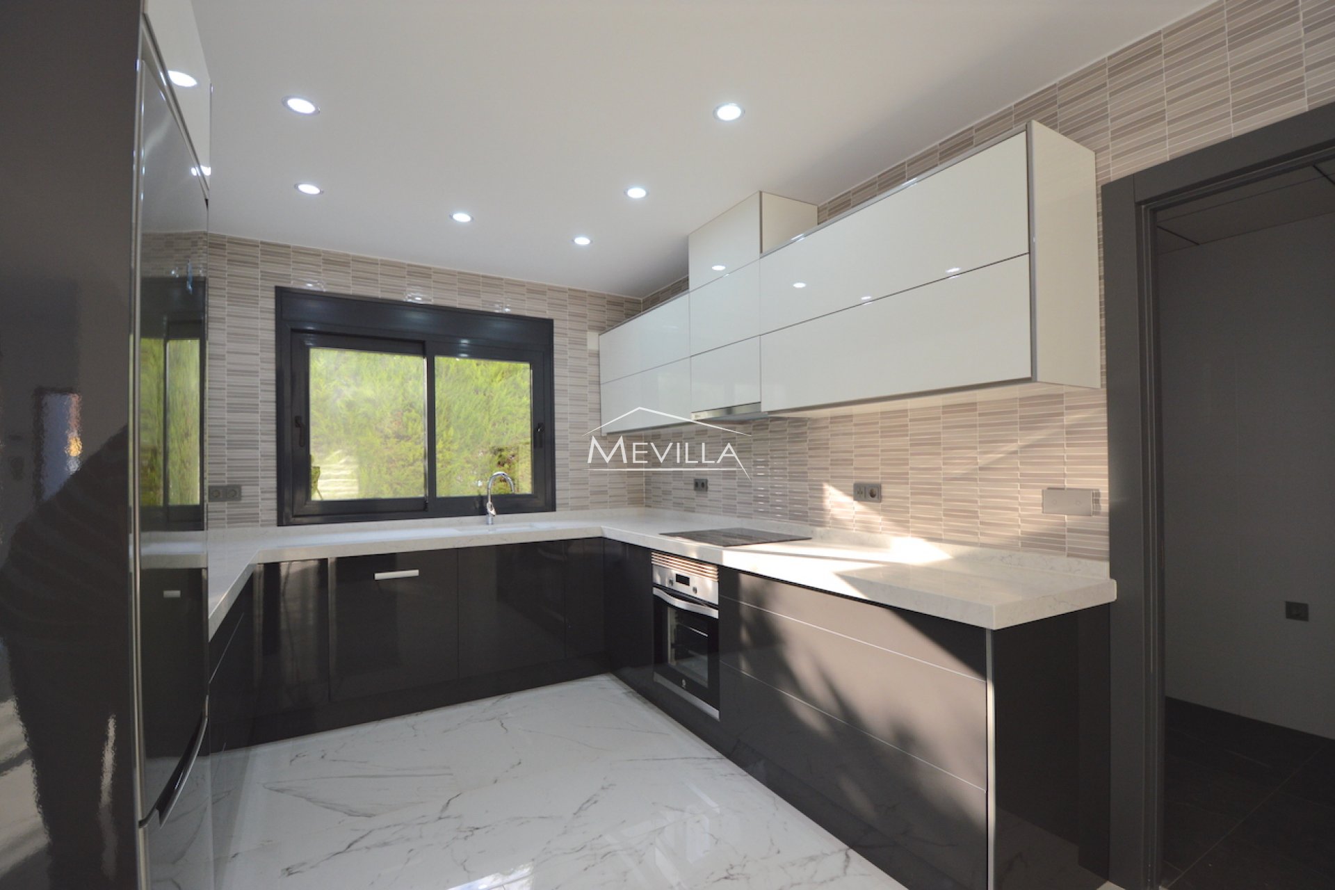 Reventes - Villa - Orihuela Costa - Campoamor