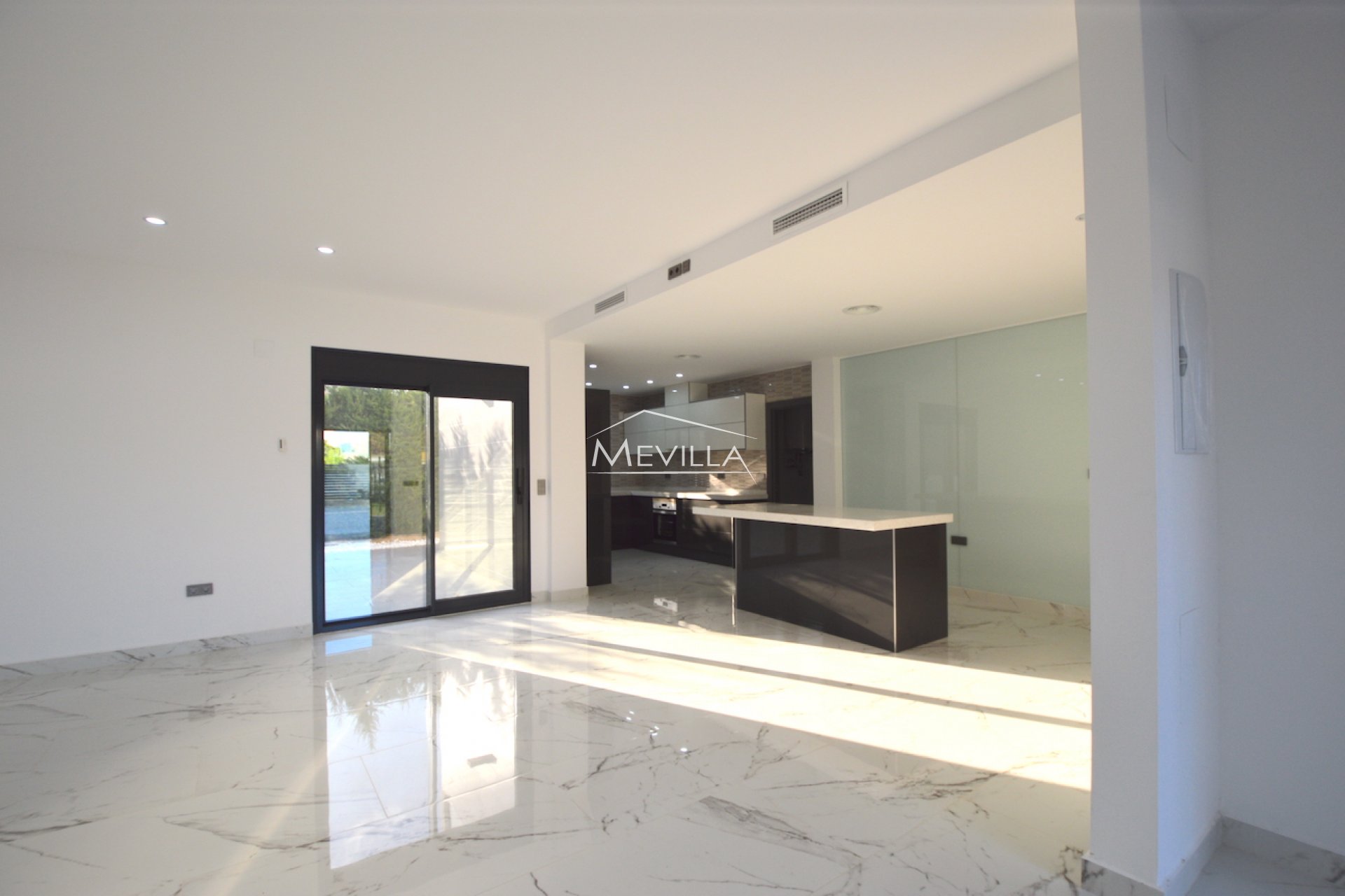 Reventes - Villa - Orihuela Costa - Campoamor