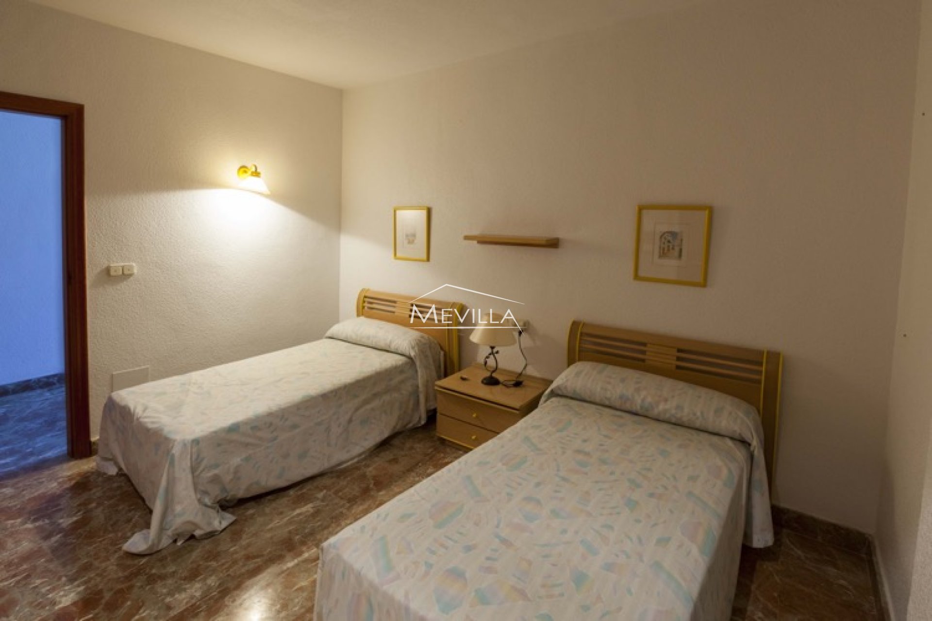 Reventes - Villa - Orihuela Costa - Campoamor