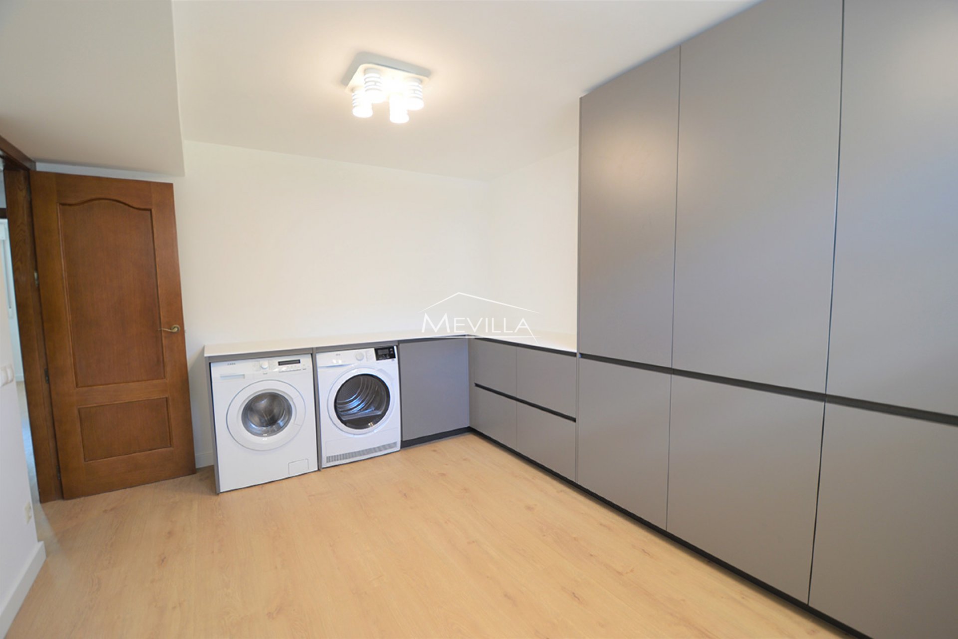 Reventes - Villa - Orihuela Costa - Campoamor