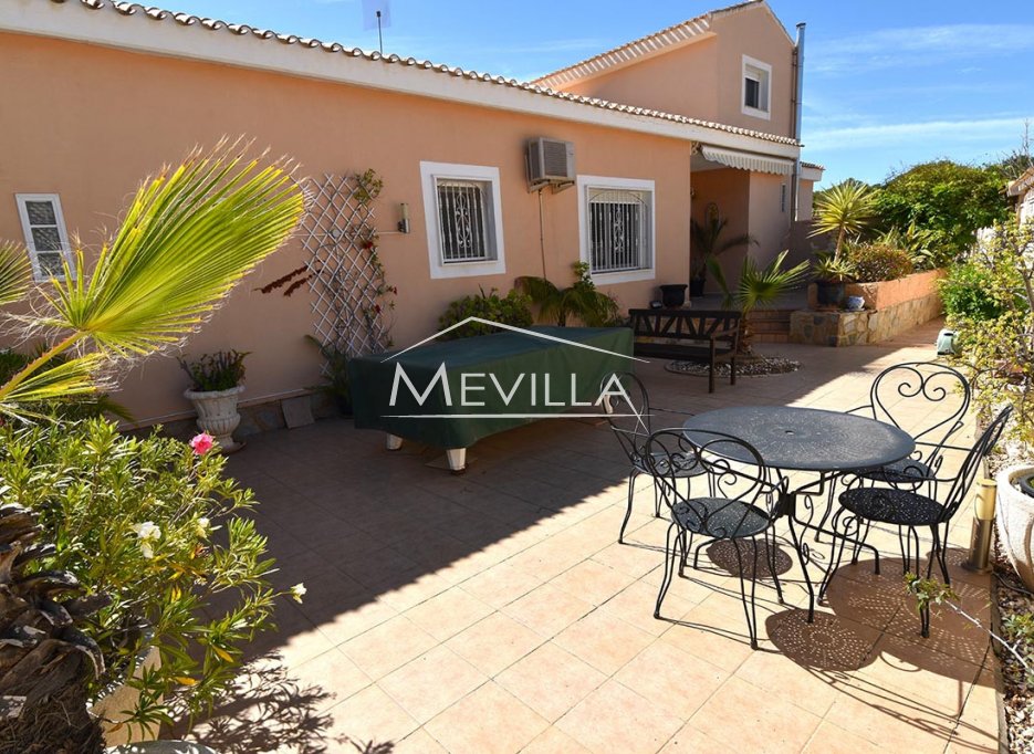 Reventes - Villa - Orihuela Costa - Campoamor