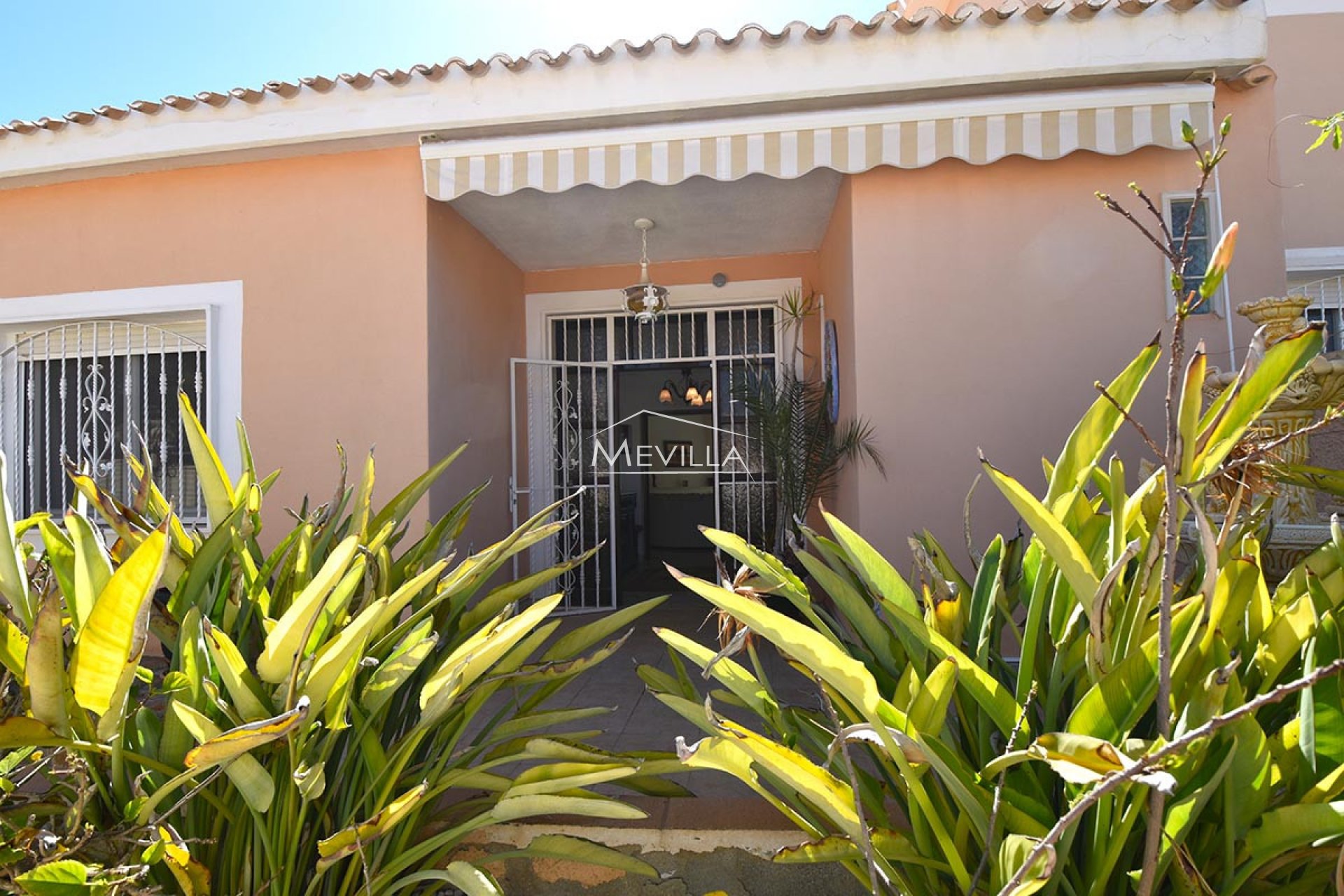 Reventes - Villa - Orihuela Costa - Campoamor