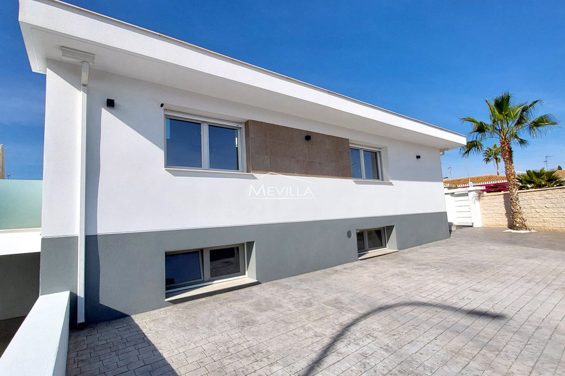 Reventes - Villa - Orihuela Costa - Campoamor