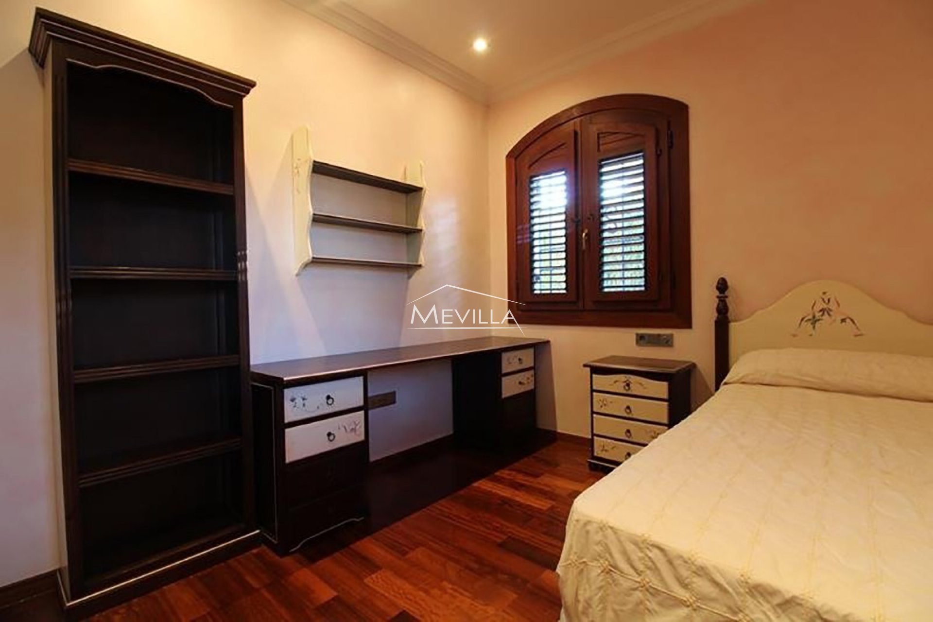 Reventes - Villa - Orihuela Costa - Campoamor