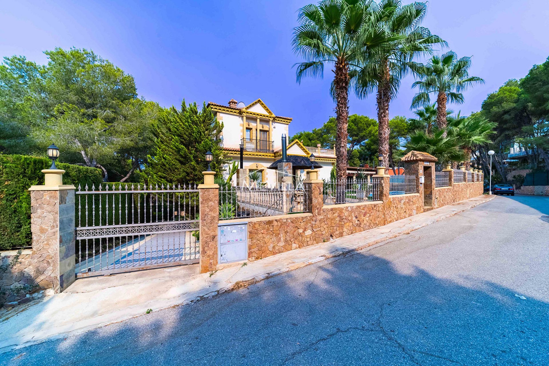 Reventes - Villa - Orihuela Costa - Campoamor