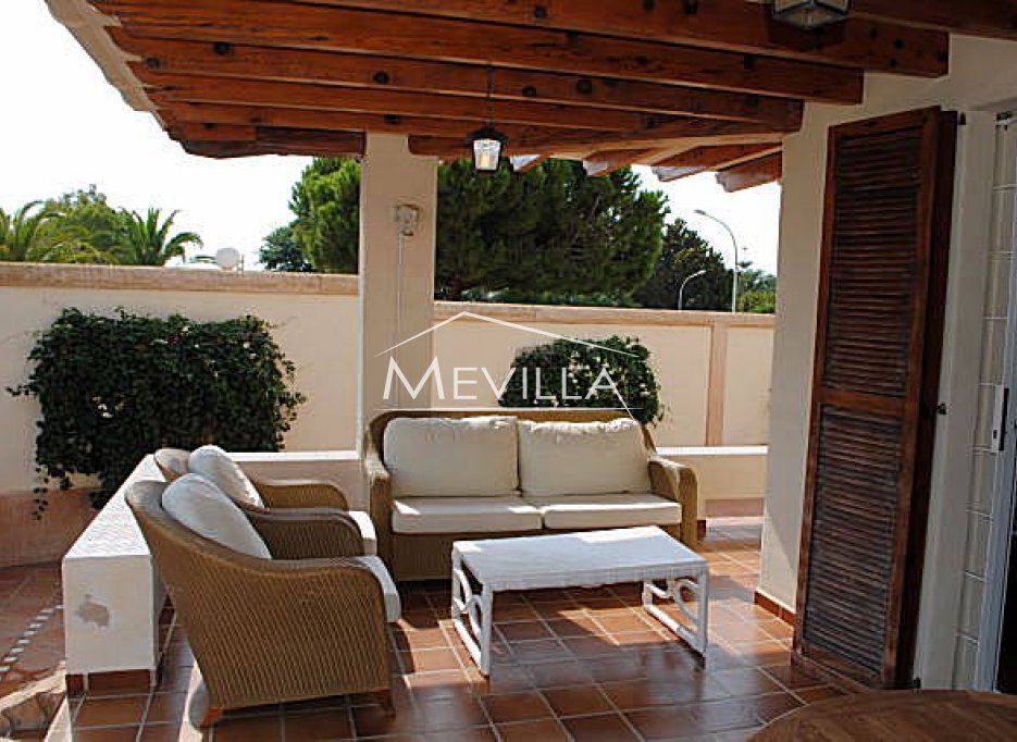 Reventes - Villa - Orihuela Costa - Campoamor