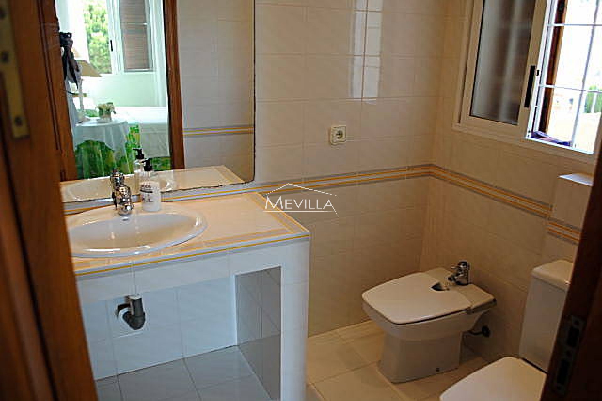 Reventes - Villa - Orihuela Costa - Campoamor