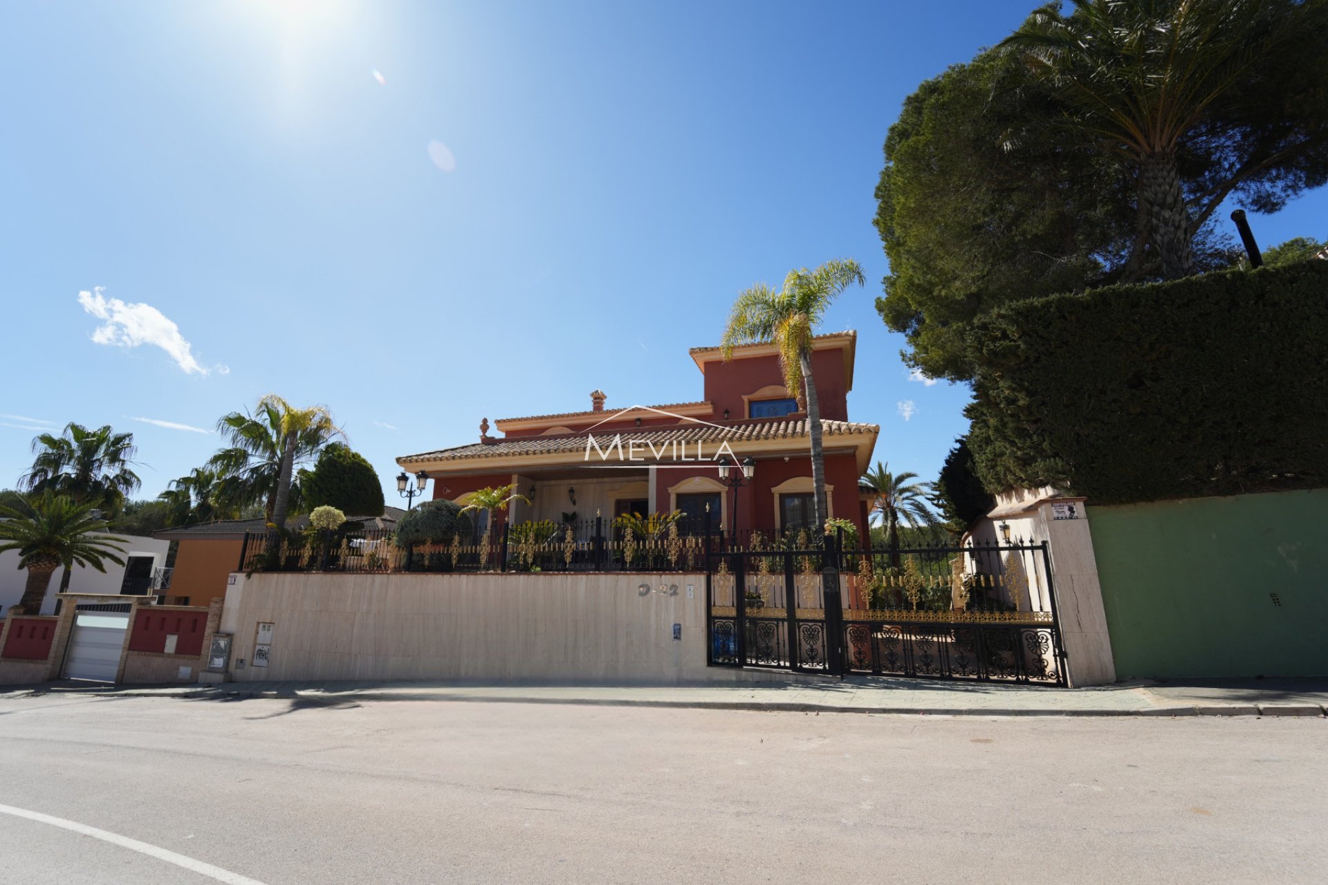 Reventes - Villa - Orihuela Costa - Campoamor